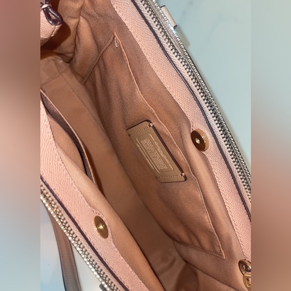 Coach Handbag - Picture 3 of 4